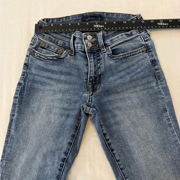 Aéropostale Low Rise Flare Jeans Women’s Size 2 Short Medium Wash Y2K Stretch - Picture 4 of 10